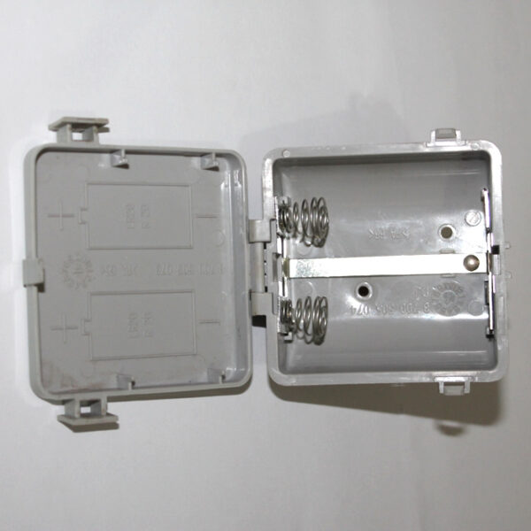 Caja Portapilas Bosch - Image 2